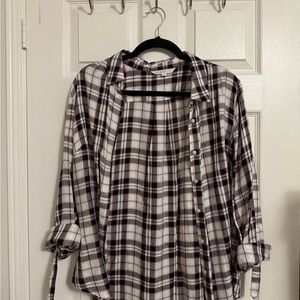 Cleo Plaid Shirt in White, Black & Burgundy